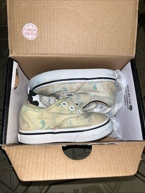Vans Disney Collaboration Ariel The Little Mermaid Size 4 Toddler Shoes